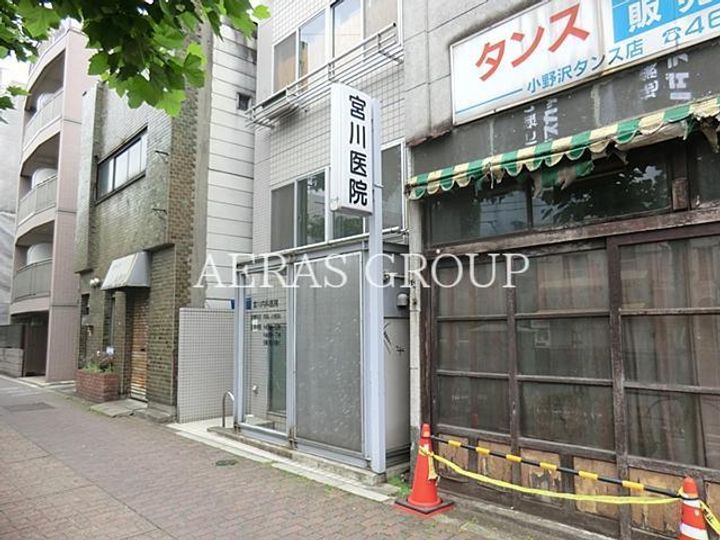 サンライズビルの周辺