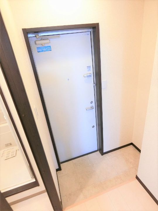 大阪府堺市北区北長尾町2(アパート)の賃貸物件の玄関