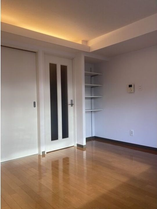 北海道札幌市北区麻生町2(マンション)の賃貸物件の玄関