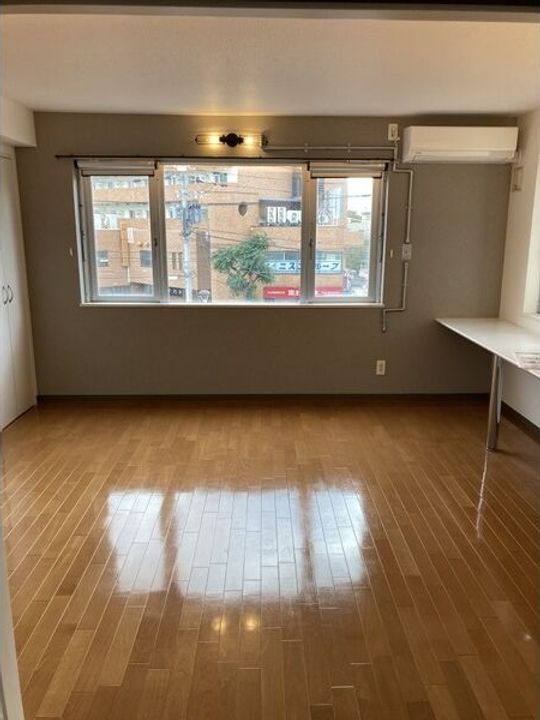 北海道札幌市北区麻生町2(マンション)の賃貸物件の居間