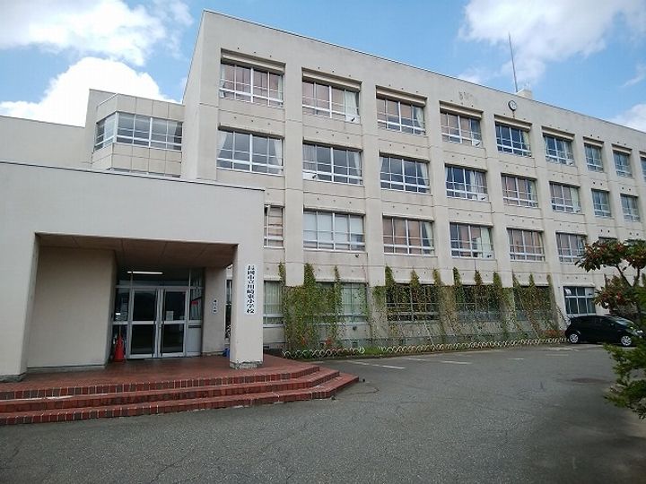 コーポ白井202号室の周辺