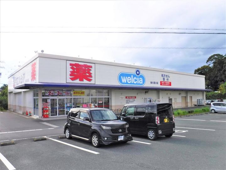 シャトレBの周辺