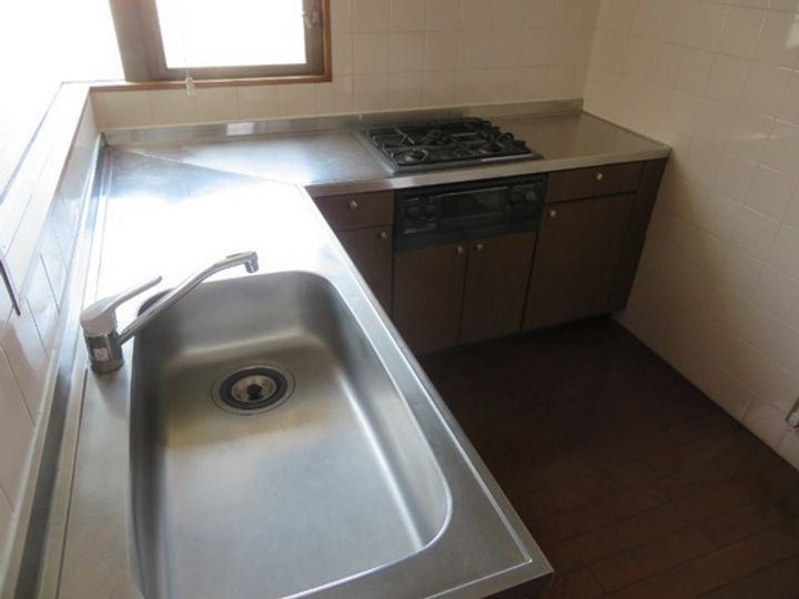 レジデンス伊島のキッチン