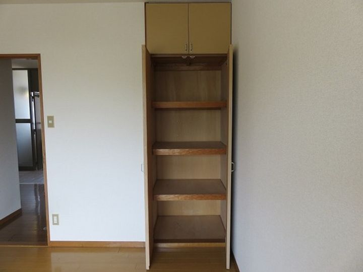 レジデンス伊島の内装