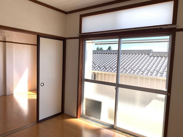 長野県上田市蒼久保(アパート)の賃貸物件の居間