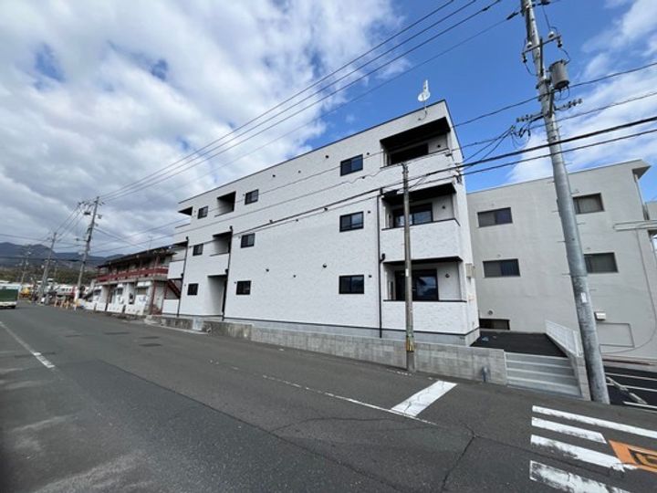 メゾンクレール廿日市市役所駅前の外観
