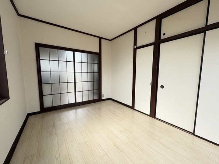 ニューオーツカマンションの内装