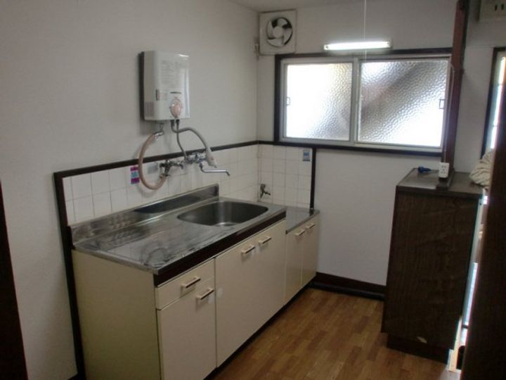 兵庫県西宮市里中町3(マンション)の賃貸物件のキッチン