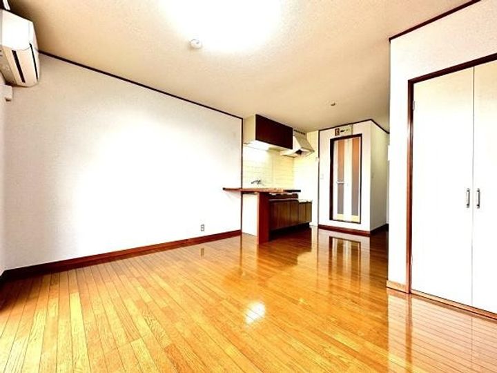 サンハイムイトーAの居間