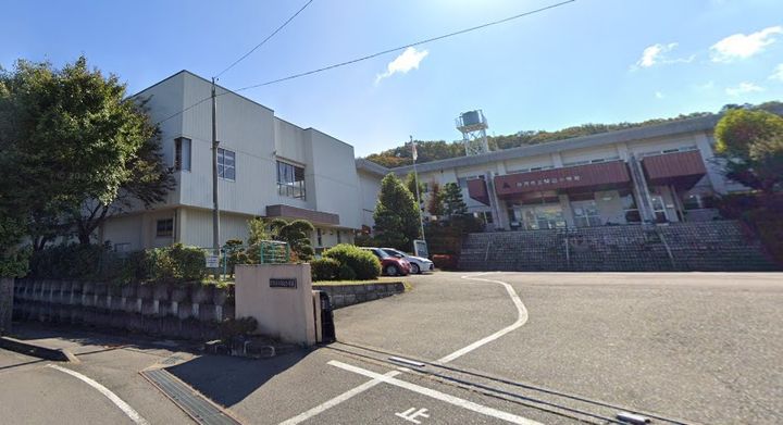 アリコハイツIIの周辺