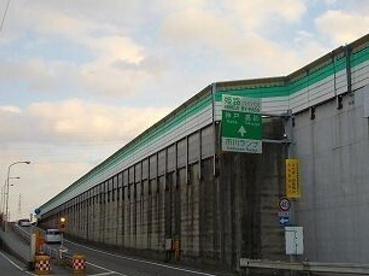 チエーロの周辺