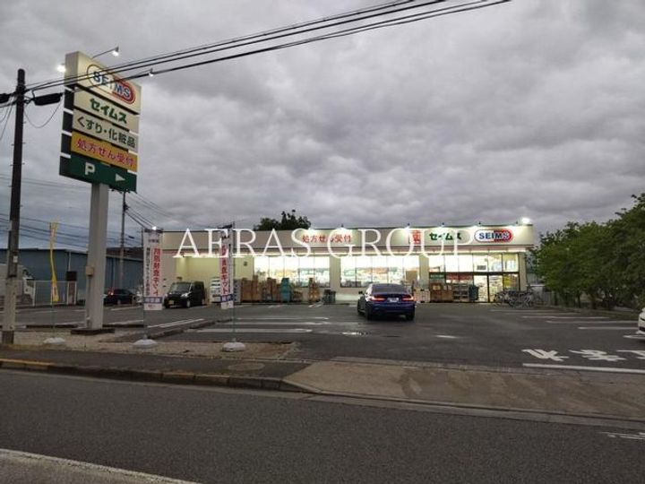 ミケル白百合IIの周辺