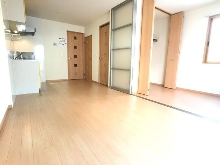 神奈川県横浜市中区本牧緑ケ丘(アパート)の賃貸物件の居間