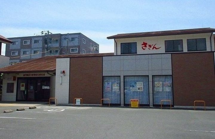 シャン プラースAの周辺