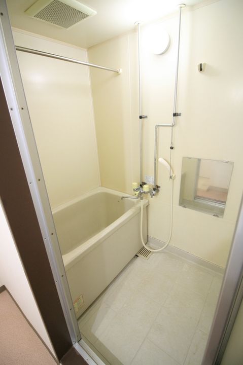 コートドエル恵庭の風呂