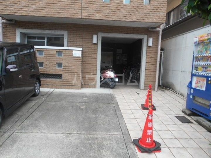 コモド嵯峨の地図