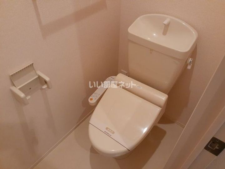 Sainte Devote(サン・デボーテ)の内装