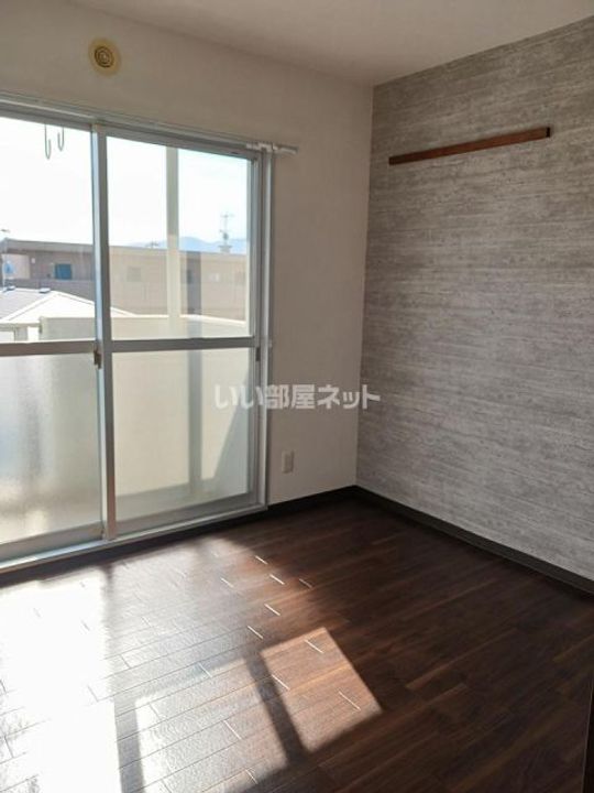 広島県福山市手城町2(マンション)の賃貸物件の居間