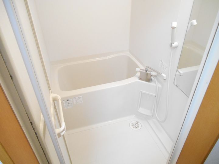 コーポウィズダムの風呂