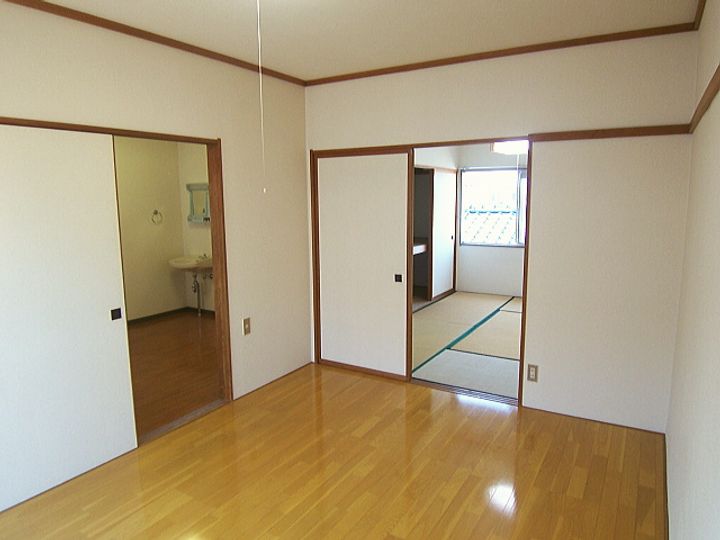 メゾンサカエの内装