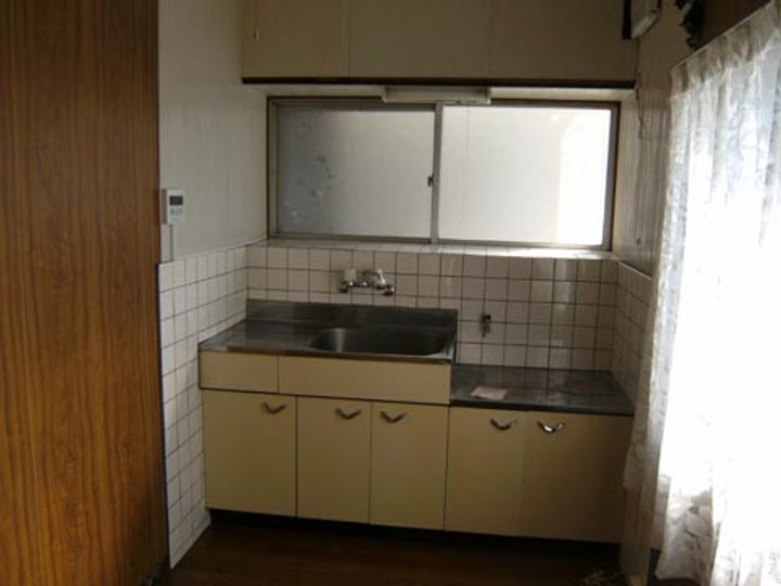 広島県呉市広長浜5(一戸建)の賃貸物件のキッチン