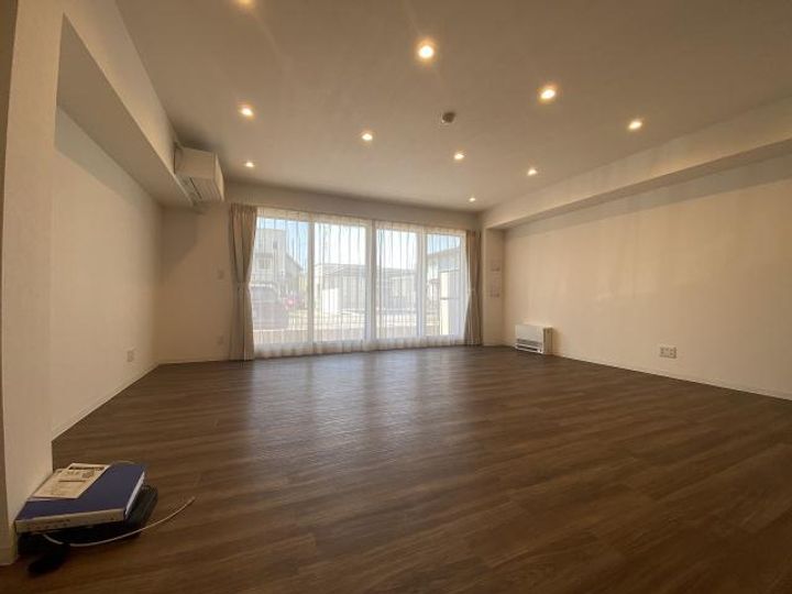 リアライズ松陰VIの居間