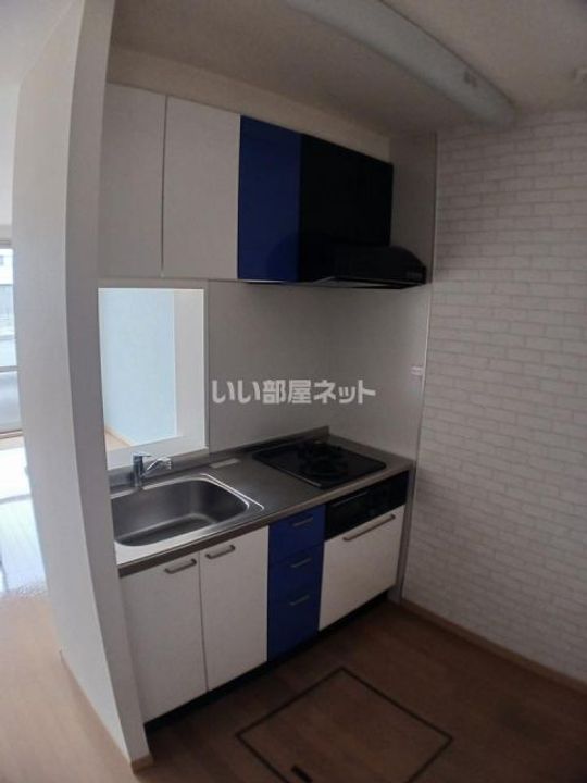 プレイン・パイン Aのキッチン