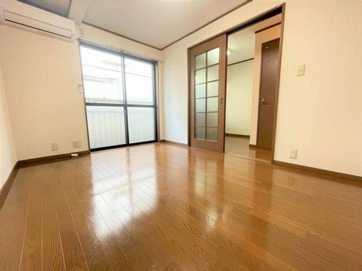 めぐみハイツの居間