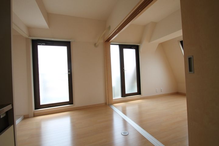 マンションFEASTの内装
