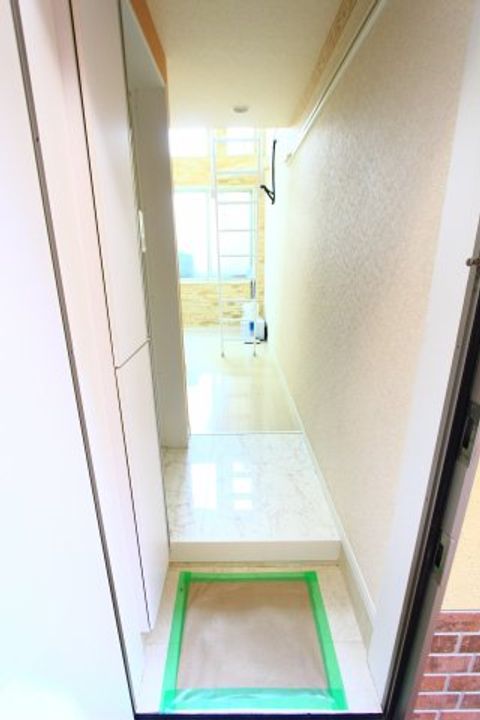 ユナイト保土ヶ谷ペトロフの玄関