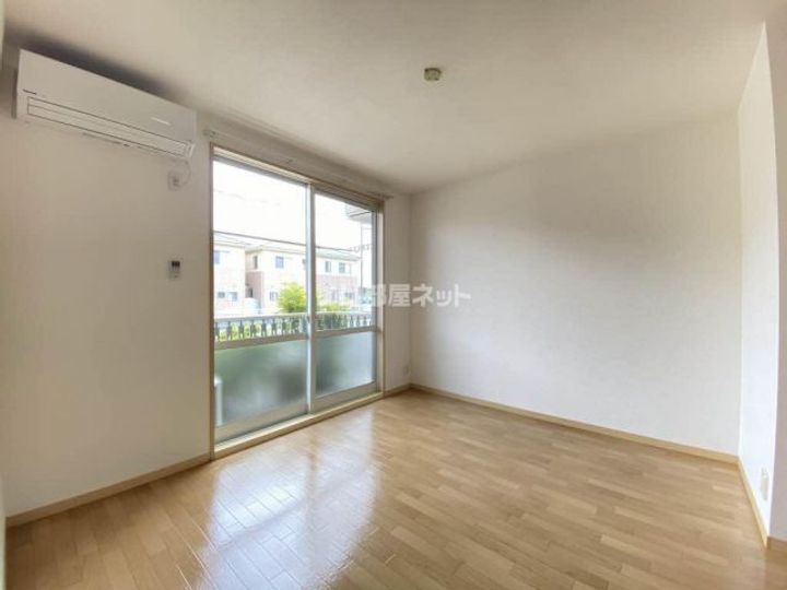 福島県いわき市泉もえぎ台2(アパート)の賃貸物件の居間