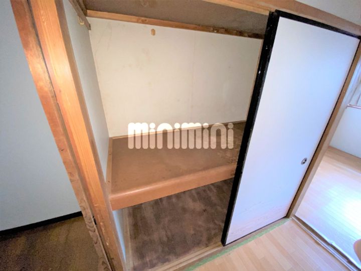 アイ・エス・エートクの内装