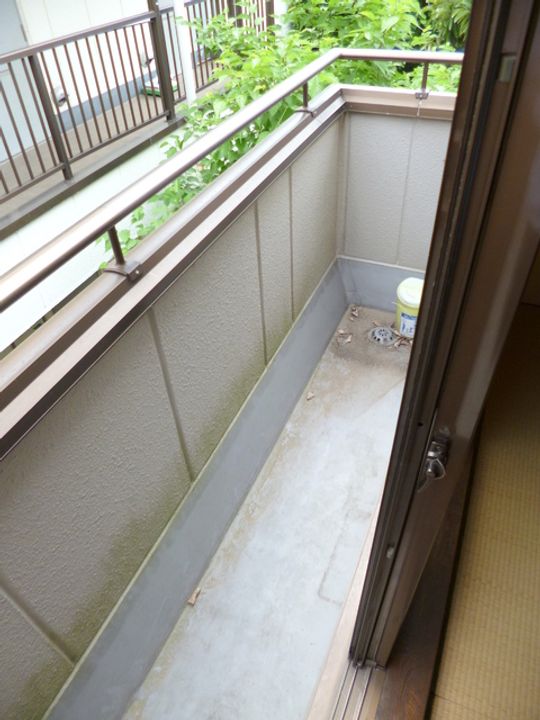 コーポリバーサイドの内装