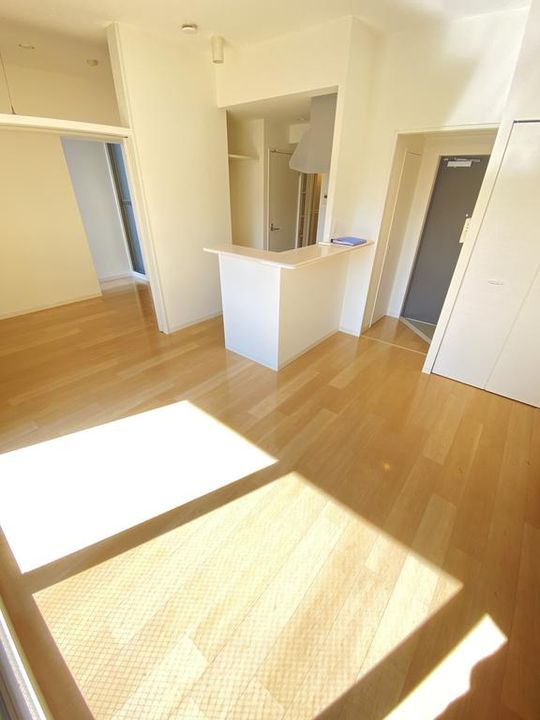 大阪府大阪市東淀川区西淡路1(マンション)の賃貸物件の居間