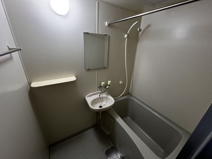 ヴェルデュールの風呂