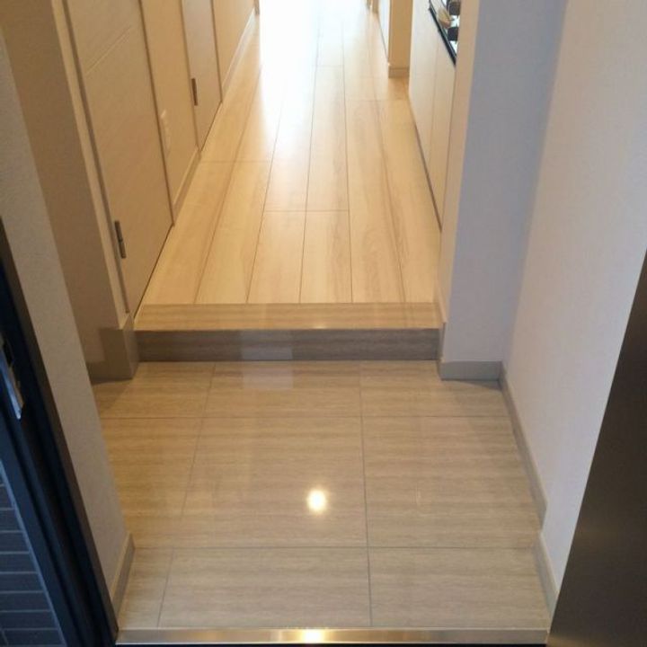 クレヴィスタ板橋西台の玄関