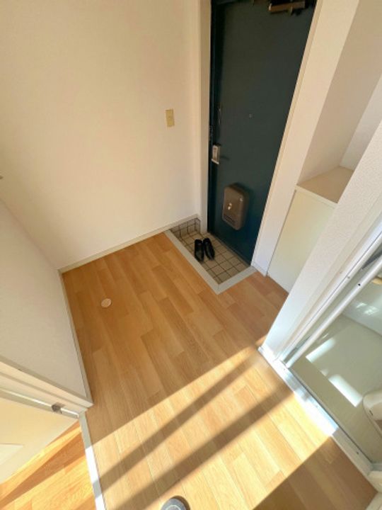 竹中ビルの玄関