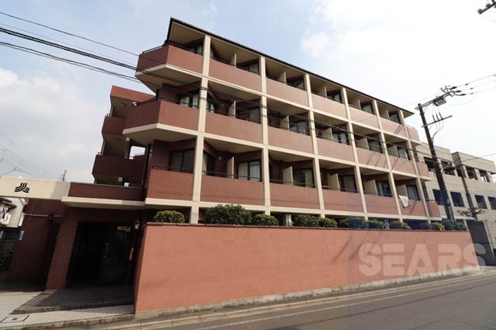 デトムワン鴨川の外観