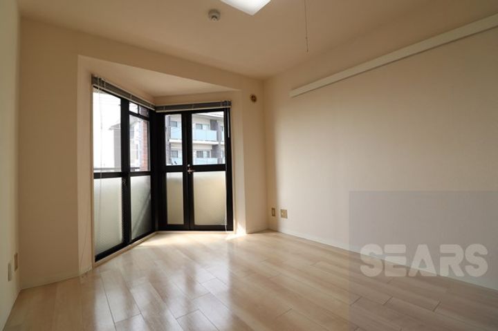 デトムワン鴨川の居間