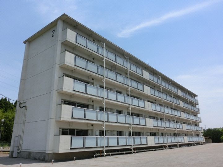 フォレストタウン川内 2号棟の外観