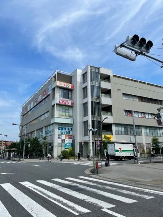 フリーデン西新井の周辺