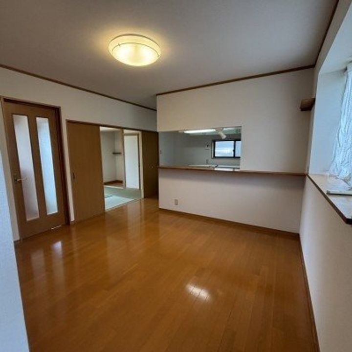 静岡県浜松市中央区文丘町(一戸建)の賃貸物件の居間