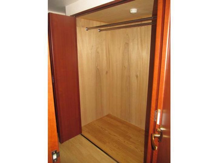 ライジング泉コートIIの内装