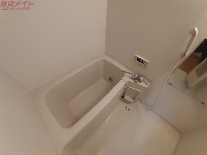 プレステージ千種 A棟の風呂