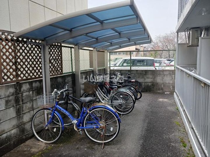 ドムール佐保川の内装