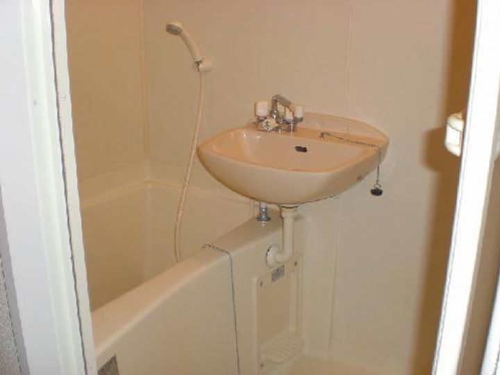 レオパレスOGIWARAの風呂