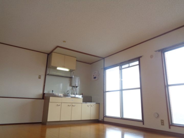 滋賀県甲賀市水口町梅が丘(マンション)の賃貸物件の居間