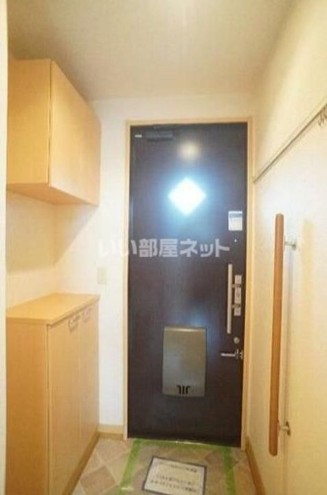 群馬県前橋市端気町(アパート)の賃貸物件の玄関