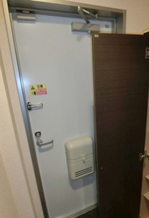 神奈川県横浜市緑区十日市場町(マンション)の賃貸物件の玄関