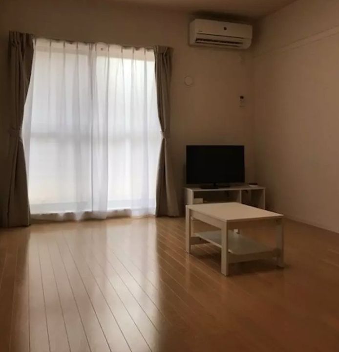 神奈川県横浜市緑区十日市場町(マンション)の賃貸物件の居間